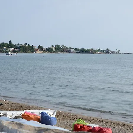 Andiz Beach Hotel